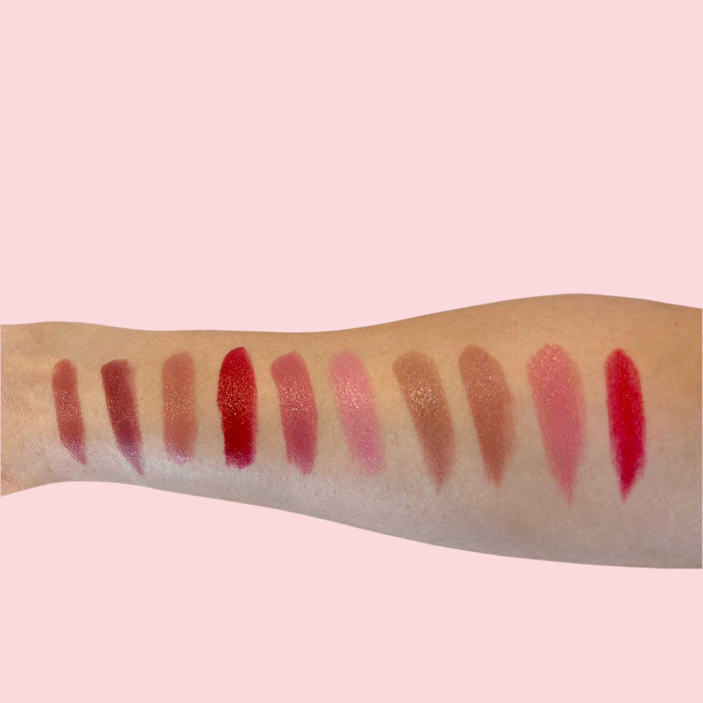 Luxury Cream Lipstick_2.png